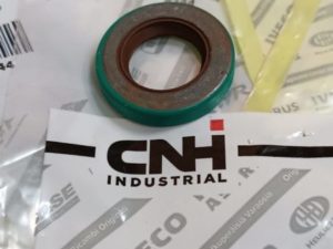87319344/1997906С1 CNH Сальник штока редуктора ротора и КПП CASE