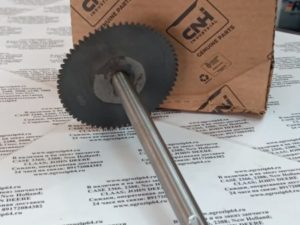 194338С2 CNH Вал-шестерня перевода оборотов ротора
