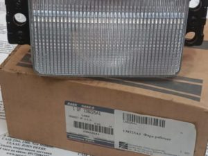 138225А1 CNH Фара верхняя рабочего освещения CASE