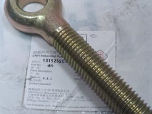 1315259С1 CNH Болт натяжителя соломоизмельчителя CASE