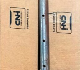 86984111 CNH ТЯГА  РУЛЕВАЯ /ЛЕВАЯ,ДЛИННАЯ/ С НАКОНЕЧНИКОМ CASE 2388