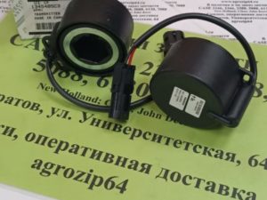 1345485С3 CNH Датчик оборотов сетки вентилятора и отбойного Бибера 2166/2366/2188/2388 d.38 мм.